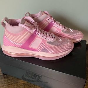 NWT Lebron x Icon Nike Sneakers